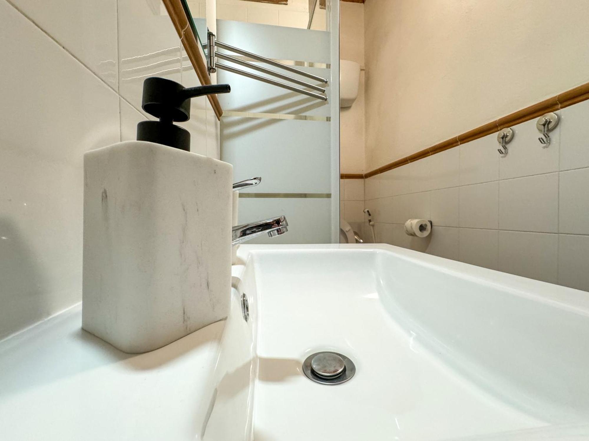 Apt Finestra Sul Castello, Vista Lago Wi-Fi Gratis Bracciano (Rome) Exterior foto